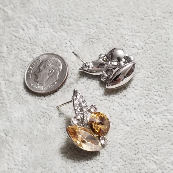 Fall stud earring - Picture 4 of 5